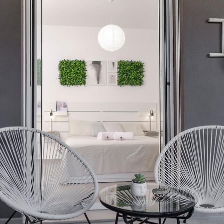 Apulialux Design Apartment - Relax, Spa E Free Parking 바리 외부 사진
