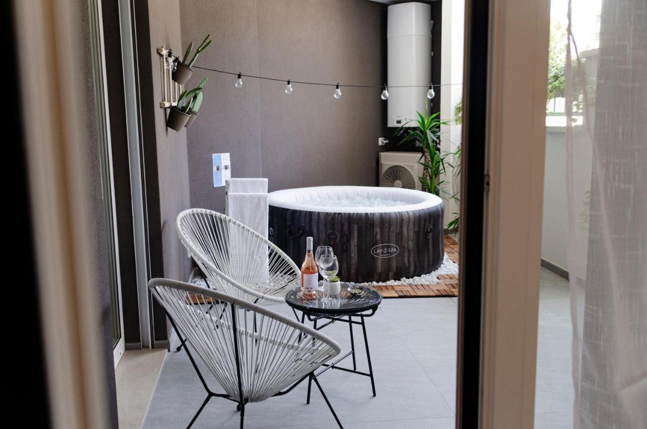 Apulialux Design Apartment - Relax, Spa E Free Parking 바리 외부 사진